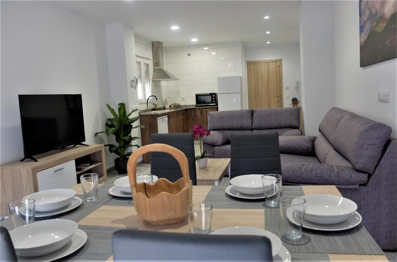 Gegant De Pedra Apartaments Adzaneta Экстерьер фото