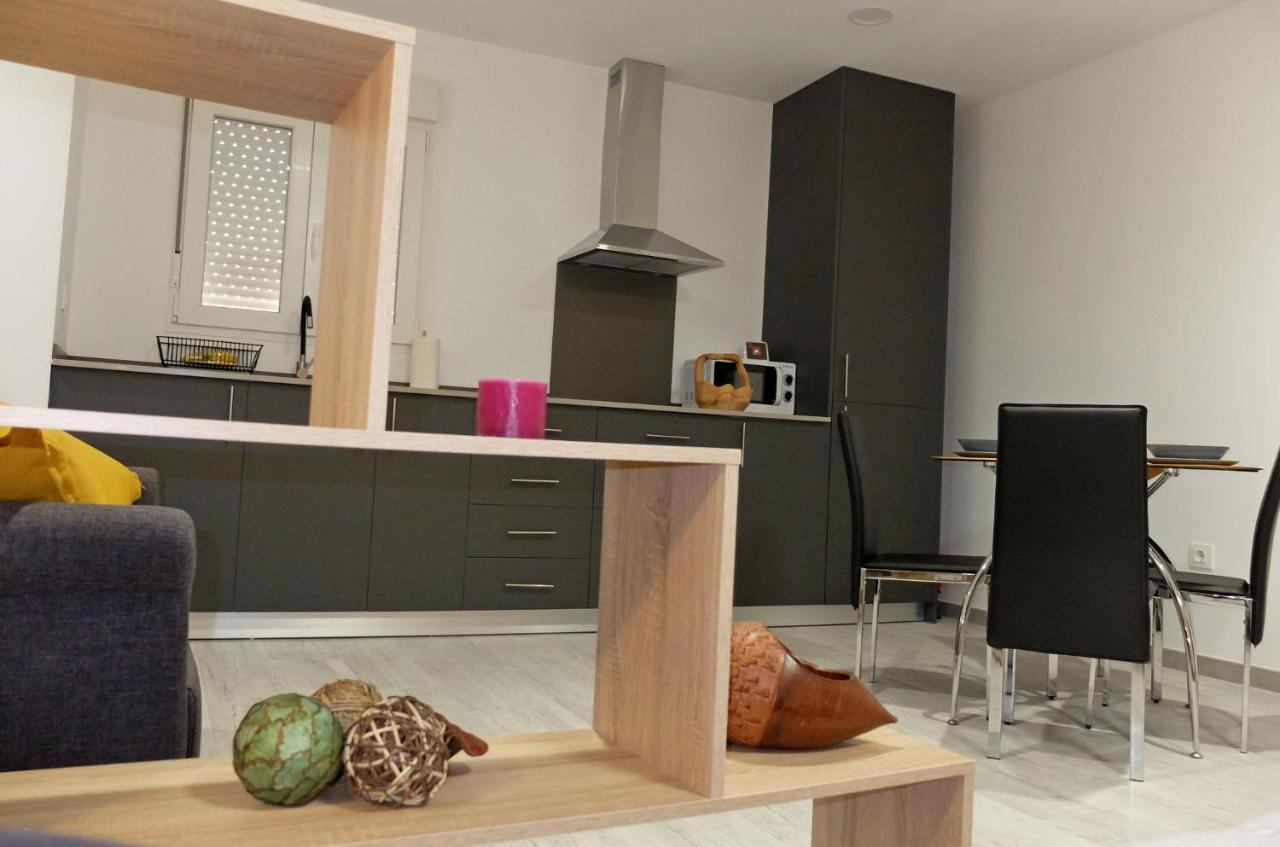 Gegant De Pedra Apartaments Adzaneta Экстерьер фото