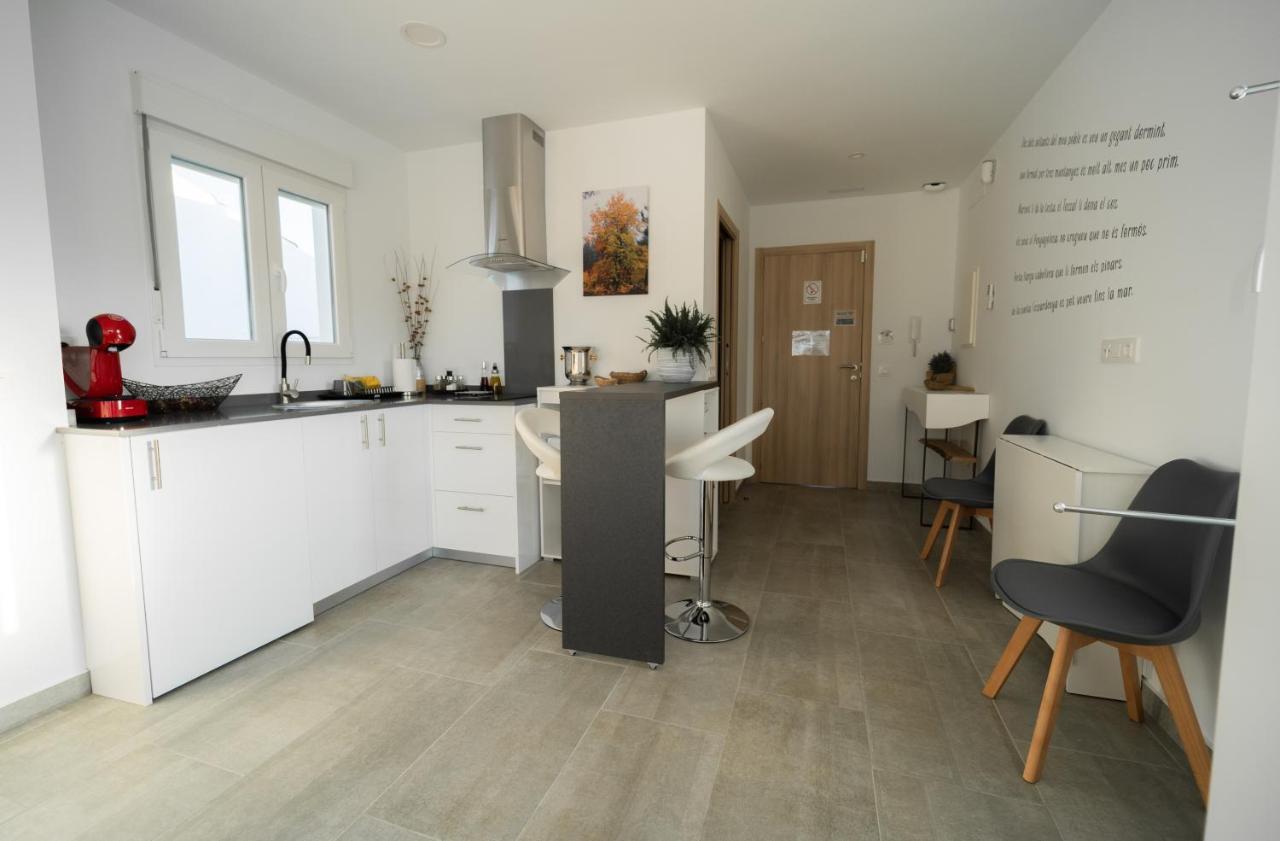 Gegant De Pedra Apartaments Adzaneta Экстерьер фото