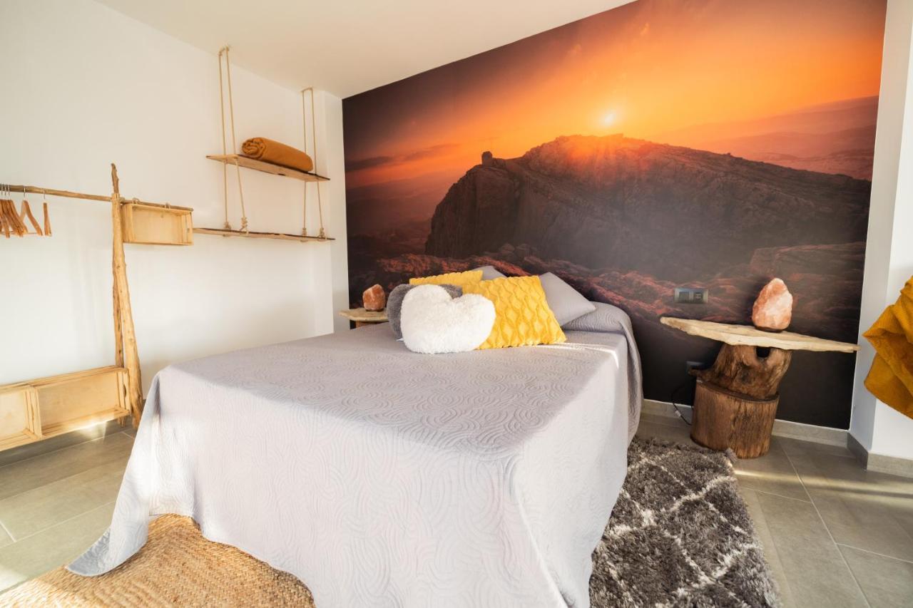 Gegant De Pedra Apartaments Adzaneta Экстерьер фото