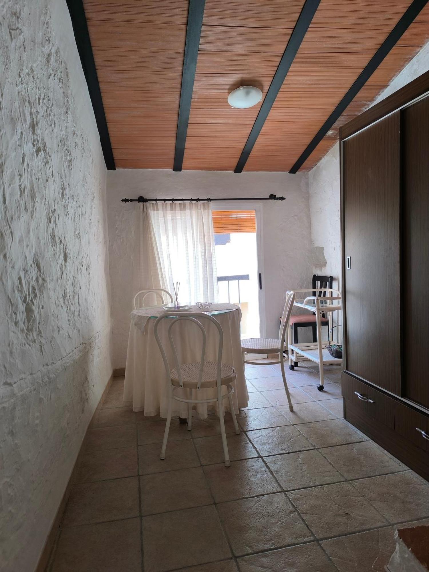 Gegant De Pedra Apartaments Adzaneta Экстерьер фото